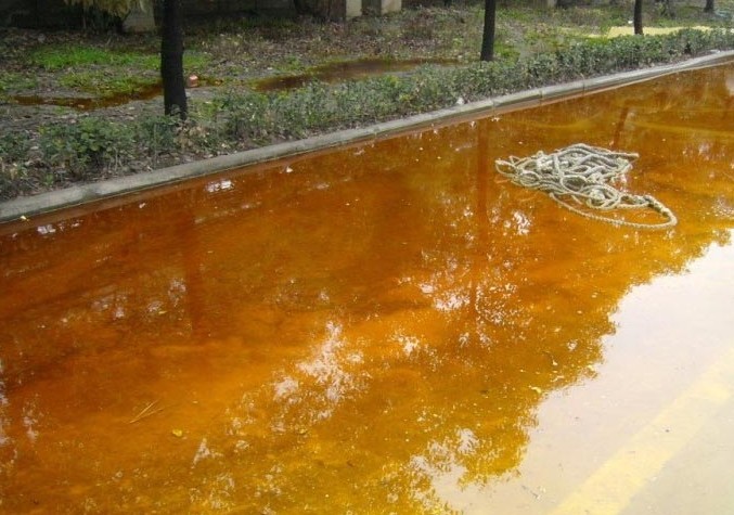  水中油荧光法与红外法的比较