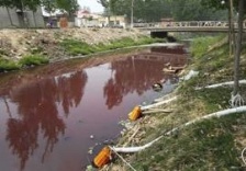  水源污染日趋严重，水质监测必不可少