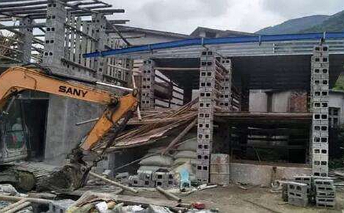 13家污染造纸小作坊被强制拆除