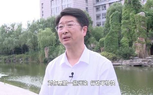 CCTV经济半小时：谁制造了长江边的&ldquo;黑坑&rdquo;